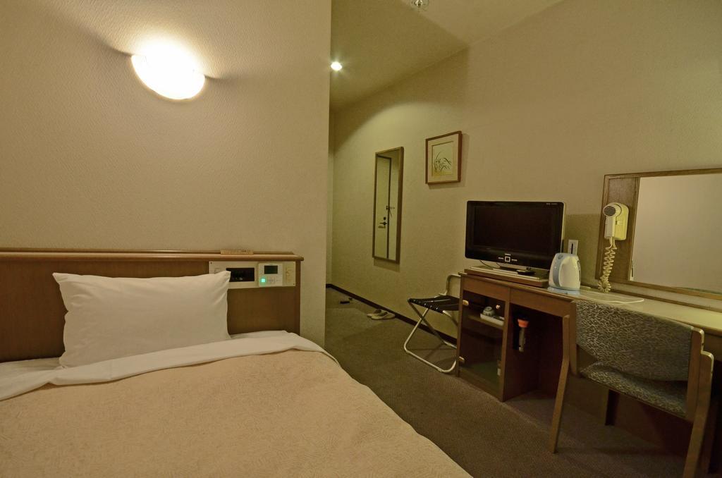 Taku City Hotel Matsuya Саґа Екстер'єр фото